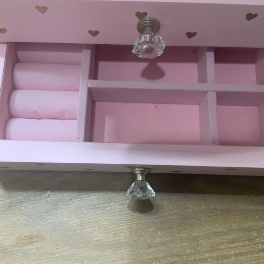 N/A jewelry box